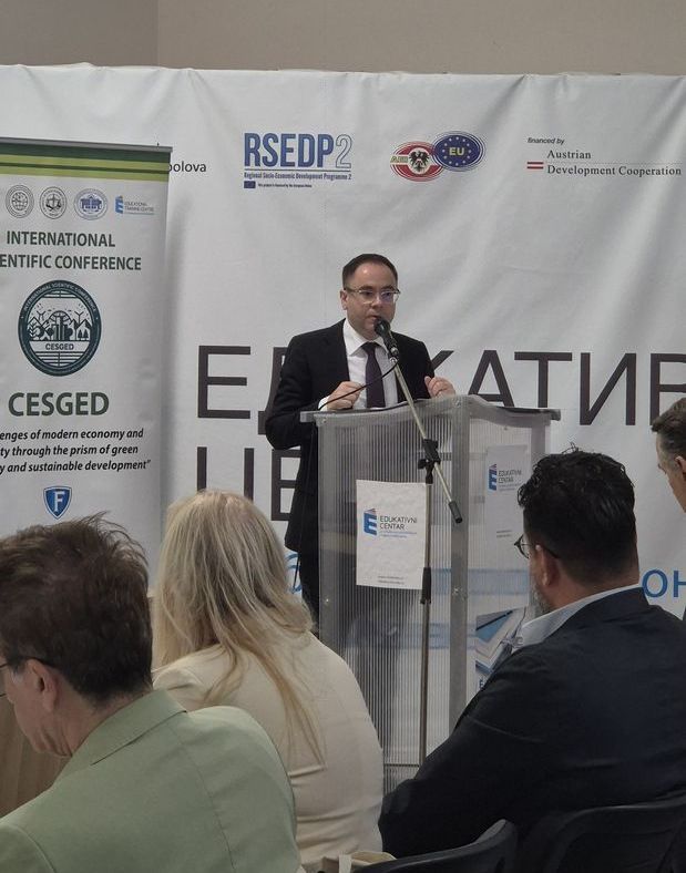 CHALLENGES OF THE MODERN ECONOMY AND SOCIETY THROUGH THE LENS OF THE GREEN ECONOMY AND SUSTAINABLE DEVELOPMENT